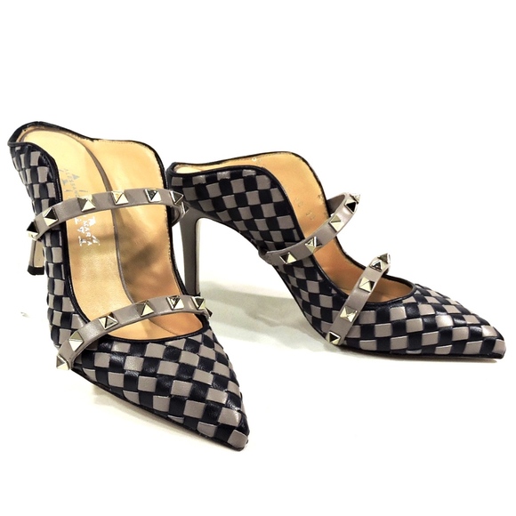 LEATHER FASHION MULES - Picture 1 of 8